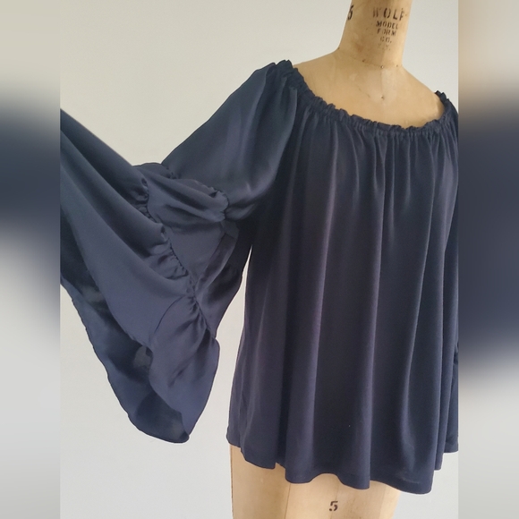 By Anthropologie "Gloria" Bell Sleeves Off Shoulder Top, size 1X, black - Picture 3 of 11